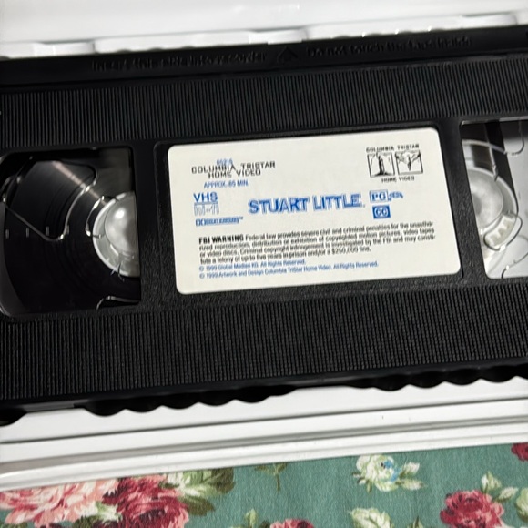 Stuart Little 1 & 2 VHS 📼 Movies 🍿 excellent condition. Family fun classic movie - Picture 7 of 9